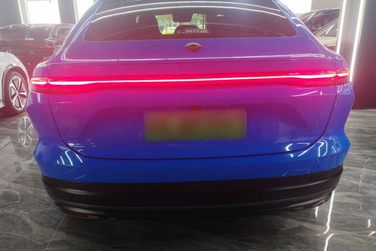 Used Nio EC6 2023 75 kWh Exterior 4