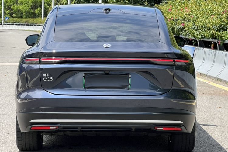 Used Nio EC6 2023 75 kWh Exterior 4
