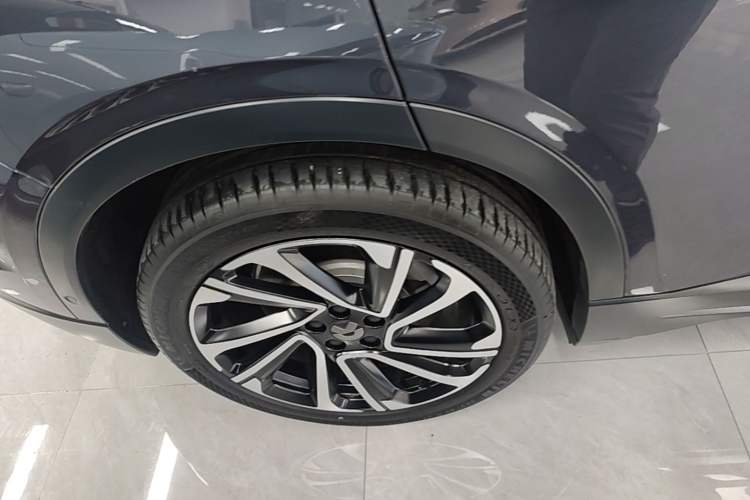 Used Nio EC6 2023 75 kWh Exterior 5