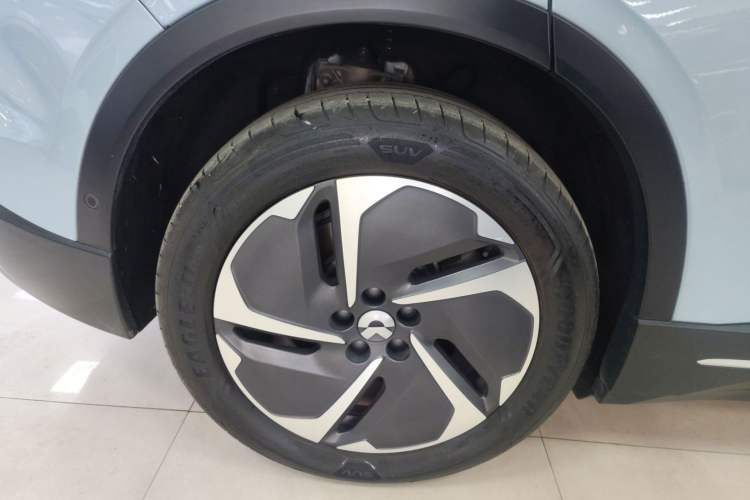 Used Nio EC6 2023 75 kWh Exterior 5