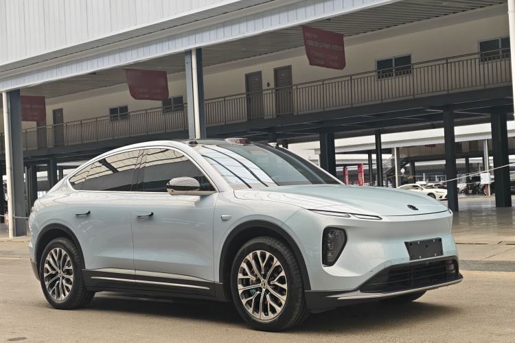 Used Nio EC6 2023 75 kWh Exterior 7