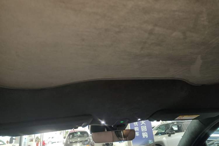Used Nio EC6 2023 75 kWh Headliner