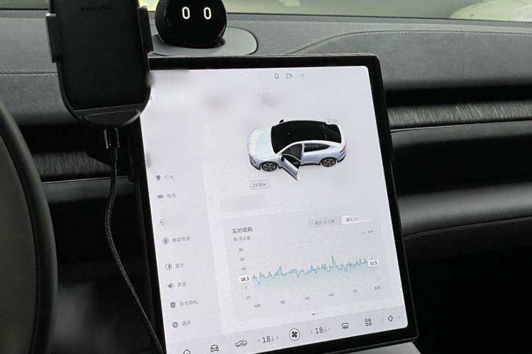 Used Nio EC6 2023 75 kWh Interior 13