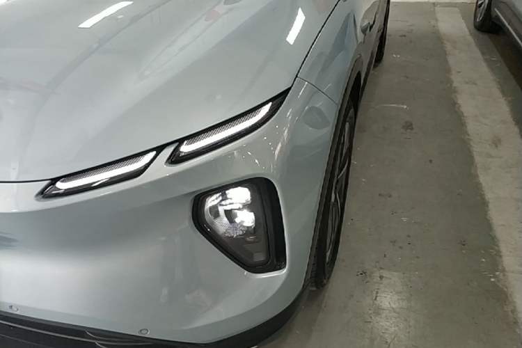 Used Nio EC6 2023 75 kWh Left Front Headlight