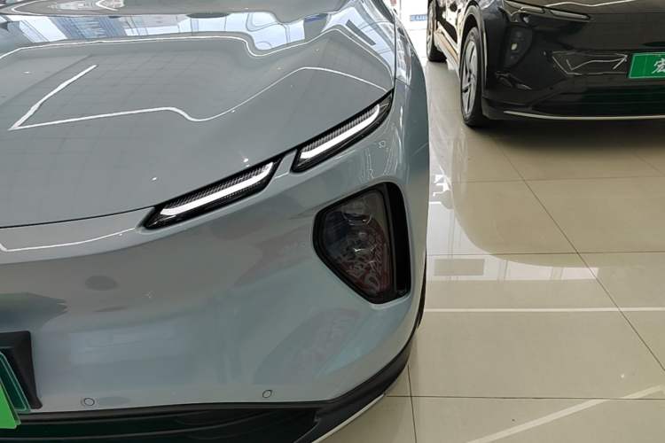 Used Nio EC6 2023 75 kWh Left Front Headlight