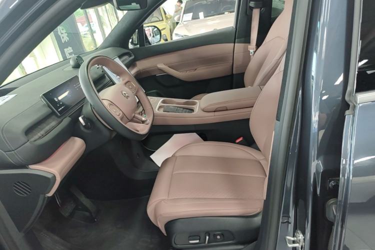 Used Nio EC6 2023 75 kWh Left Front Seat