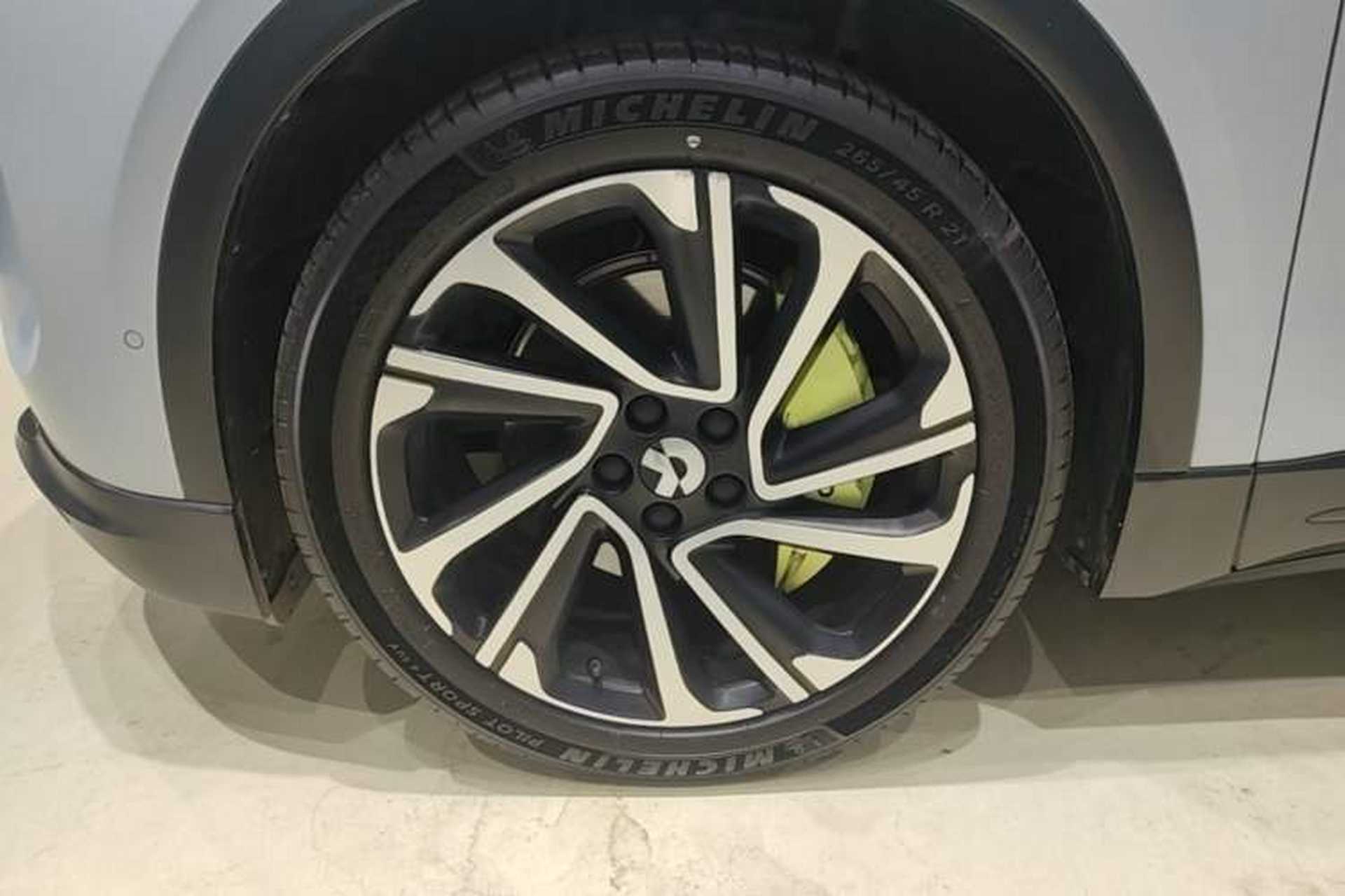 Used Nio EC6 2023 75 kWh Left Front Wheel Hub