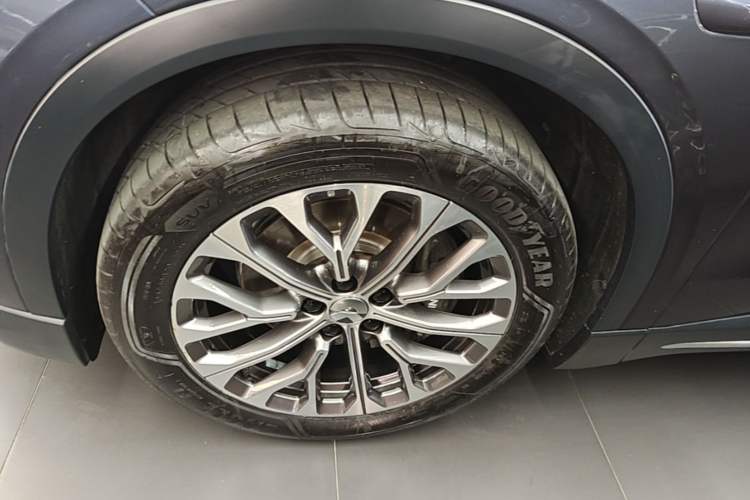 Used Nio EC6 2023 75 kWh Left Front Wheel Hub