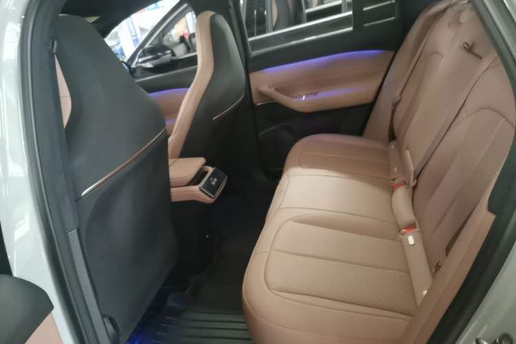 Used Nio EC6 2023 75 kWh Left Rear Seat