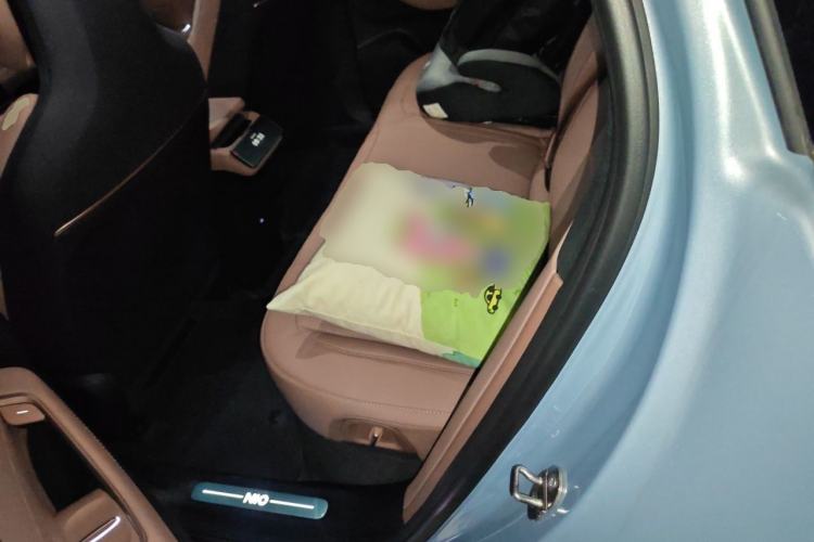 Used Nio EC6 2023 75 kWh Left Rear Seat