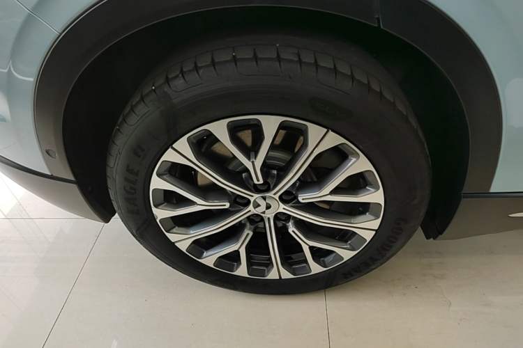 Used Nio EC6 2023 75 kWh Right Rear Wheel Hub