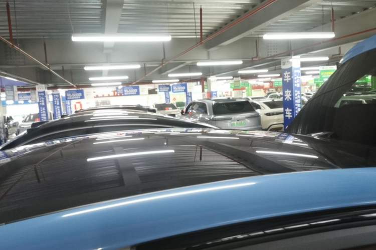 Used Nio EC6 2023 75 kWh Roof