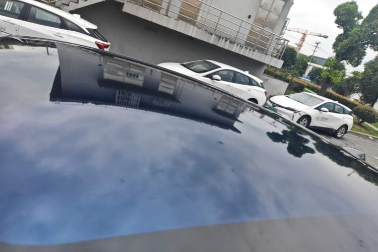 Used Nio EC6 2023 75 kWh Roof