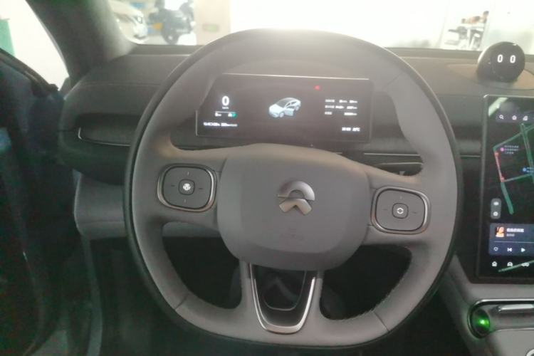 Used Nio EC6 2023 75 kWh Steering Wheel