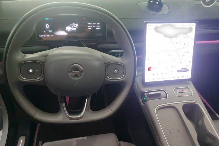 Used Nio EC6 2023 75 kWh Steering Wheel