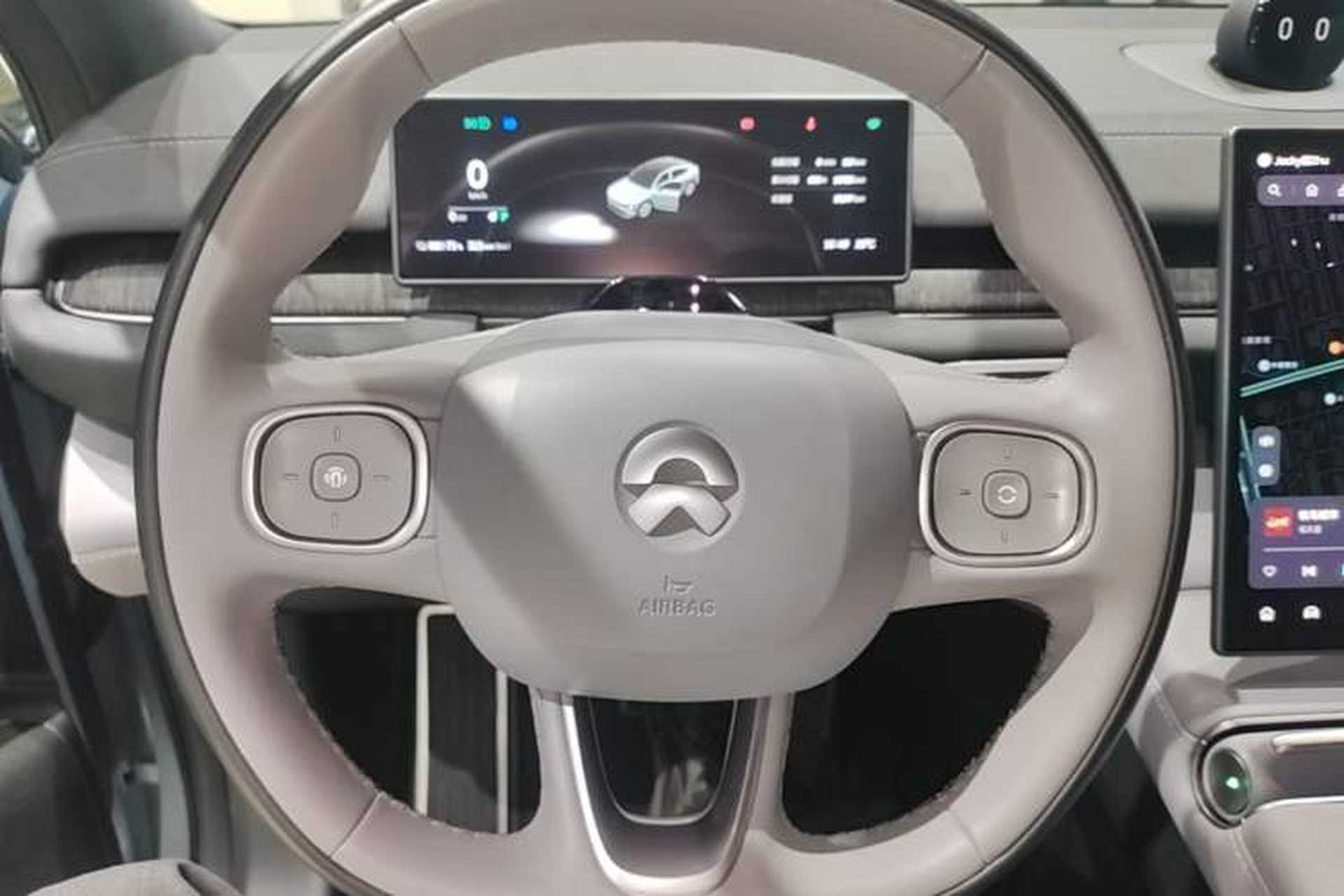 Used Nio EC6 2023 75 kWh Steering Wheel