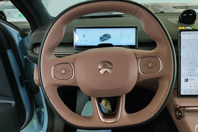 Used Nio EC6 2023 75 kWh Steering Wheel