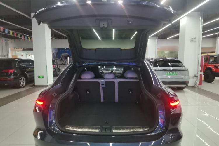 Used Nio EC6 2023 75 kWh Trunk