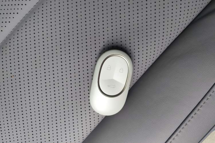 Used Nio EC6 2023 75 kWh Vehicle Key