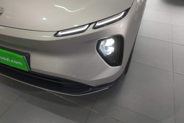 Used Nio EC6 2023 75 kWh Left Front Headlight