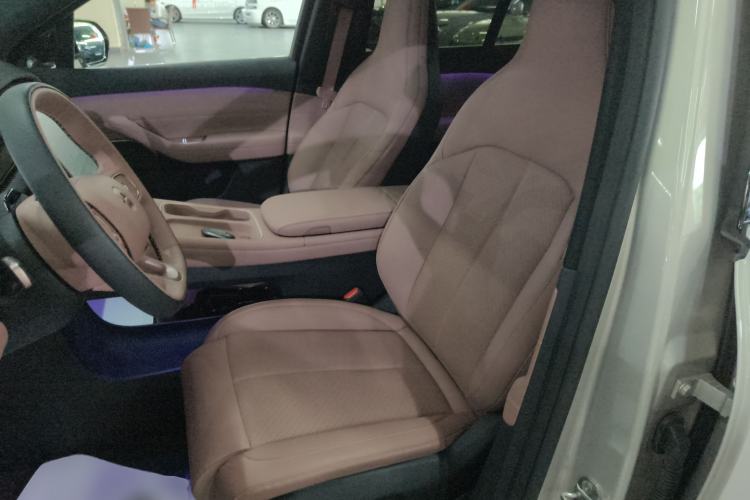 Used Nio EC6 2023 75 kWh Left Front Seat