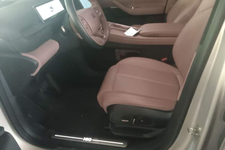 Used Nio EC6 2023 75 kWh Left Front Seat
