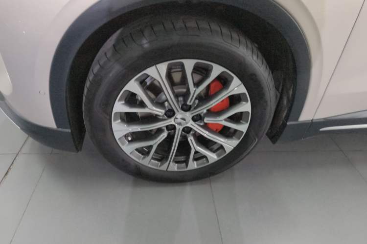 Used Nio EC6 2023 75 kWh Left Front Wheel Hub