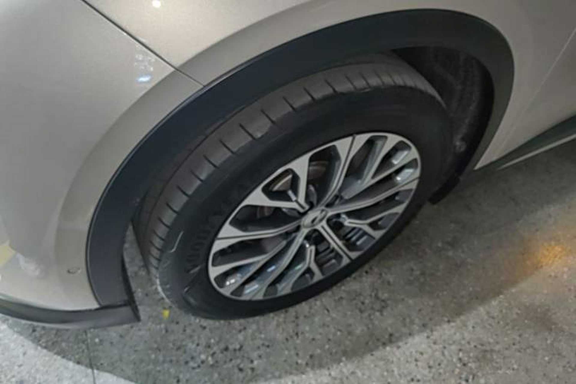 Used Nio EC6 2023 75 kWh Left Front Wheel Hub