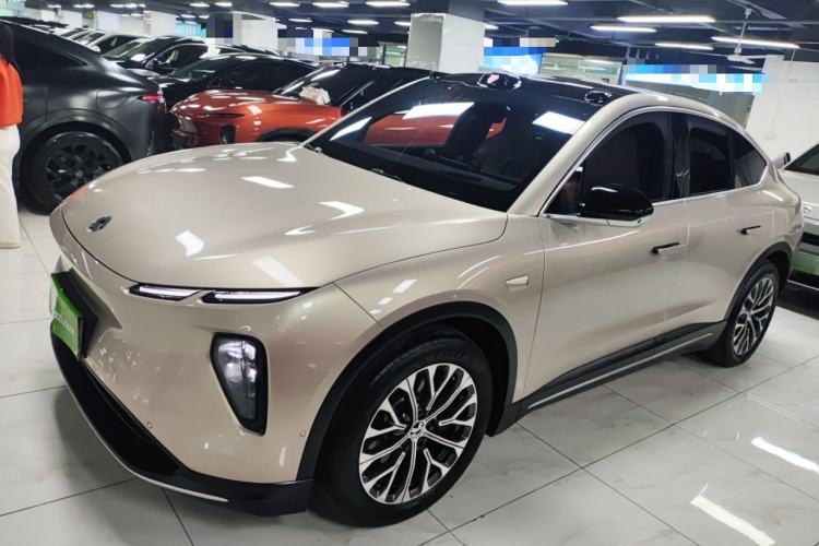 Used Nio EC6 2023 75 kWh Left Side