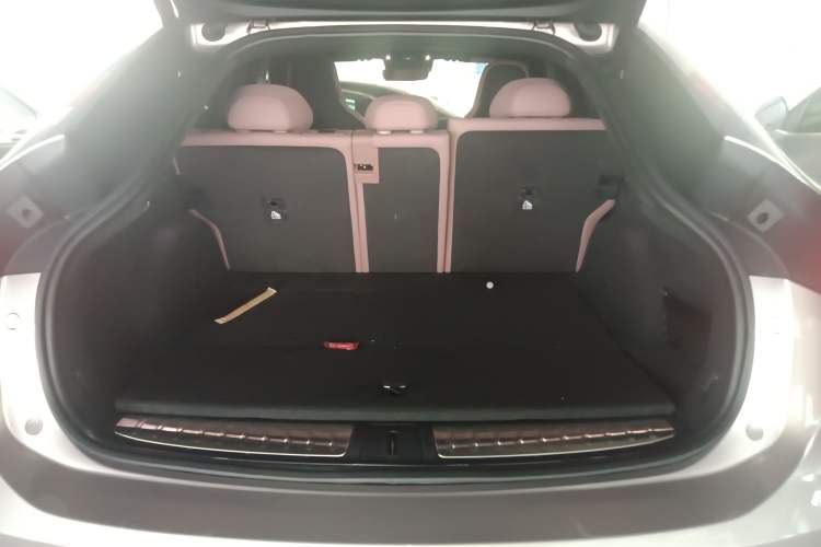 Used Nio EC6 2023 75 kWh Trunk