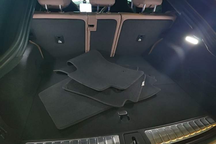 Used Nio EC6 2023 75 kWh Trunk