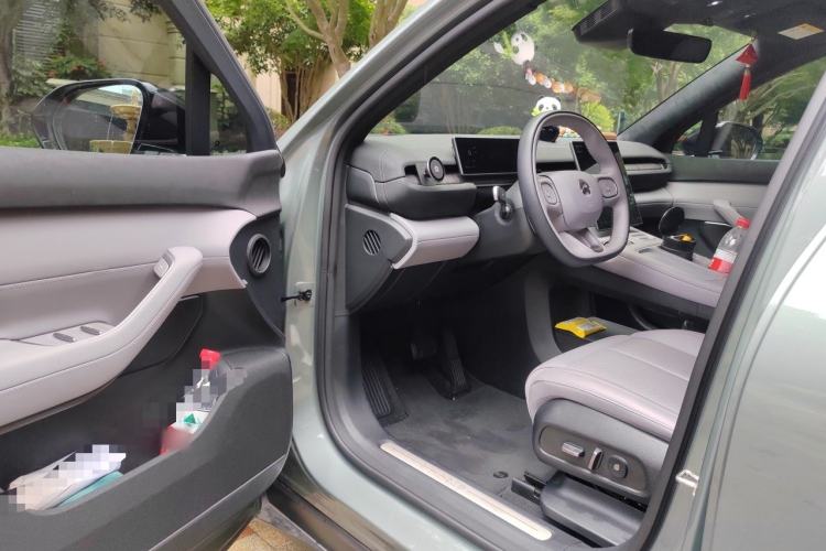 Used Nio EC6 2023 75 kWh Driver Seat