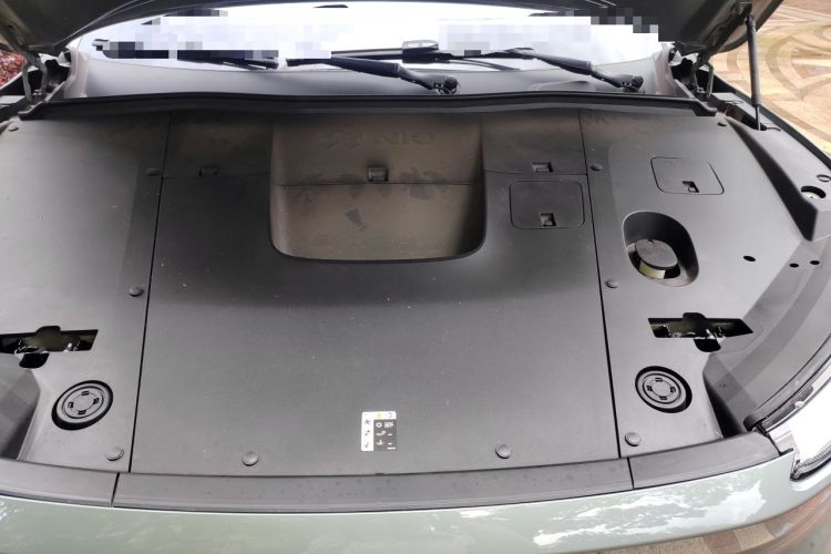 Used Nio EC6 2023 75 kWh Engine Bay