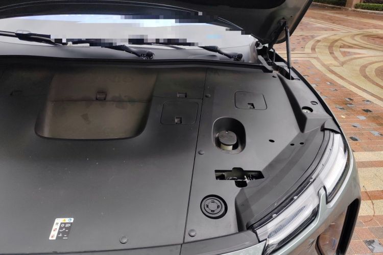 Used Nio EC6 2023 75 kWh Engine Bay Left