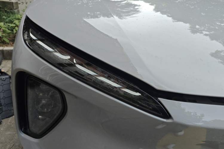 Used Nio EC6 2023 75 kWh Right Front Headlight