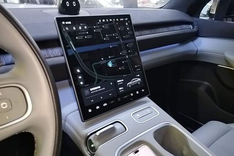 Used Nio EC6 2023 75 kWh Audio And AC Panel