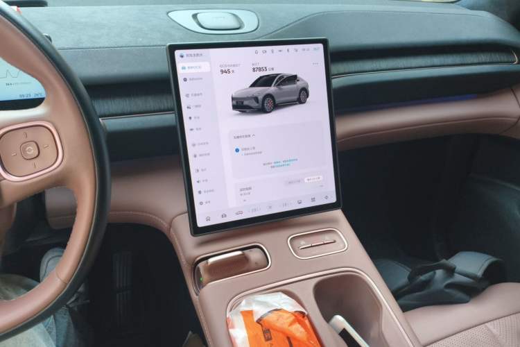 Used Nio EC6 2023 75 kWh Audio And AC Panel