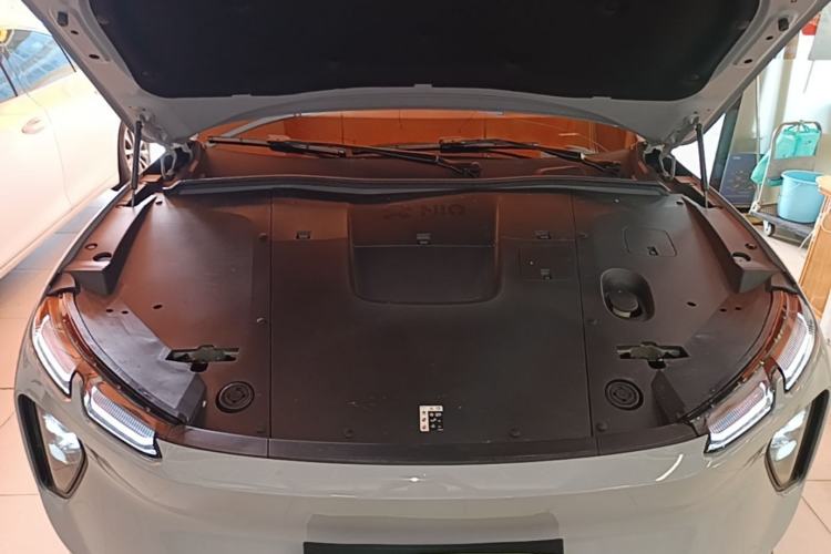 Used Nio EC6 2023 75 kWh Engine Bay