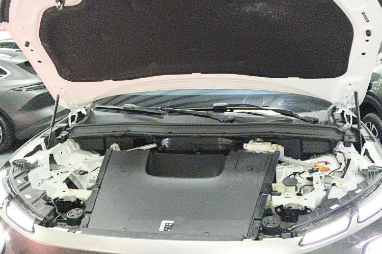 Used Nio EC6 2023 75 kWh Engine Bay
