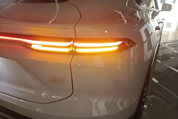Used Nio EC6 2023 75 kWh Exterior 3