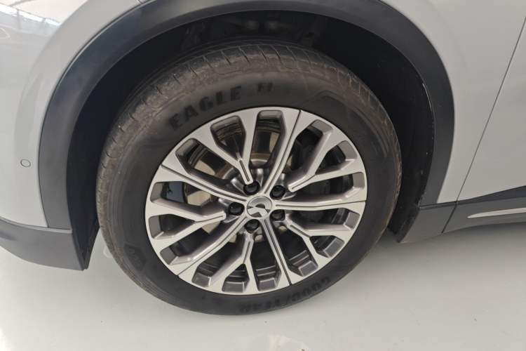 Used Nio EC6 2023 75 kWh Exterior 4