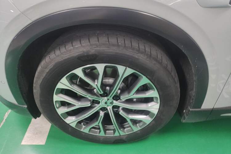 Used Nio EC6 2023 75 kWh Exterior 4