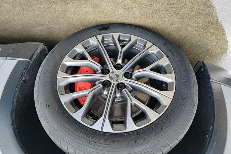 Used Nio EC6 2023 75 kWh Exterior 4