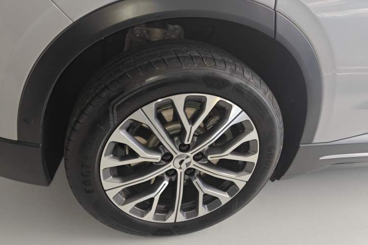 Used Nio EC6 2023 75 kWh Exterior 5