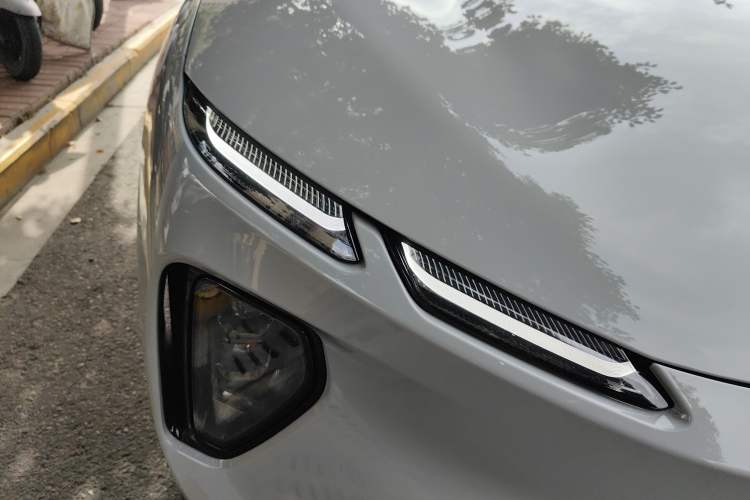 Used Nio EC6 2023 75 kWh Exterior 6