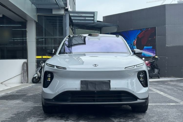 Used Nio EC6 2023 75 kWh Exterior 7