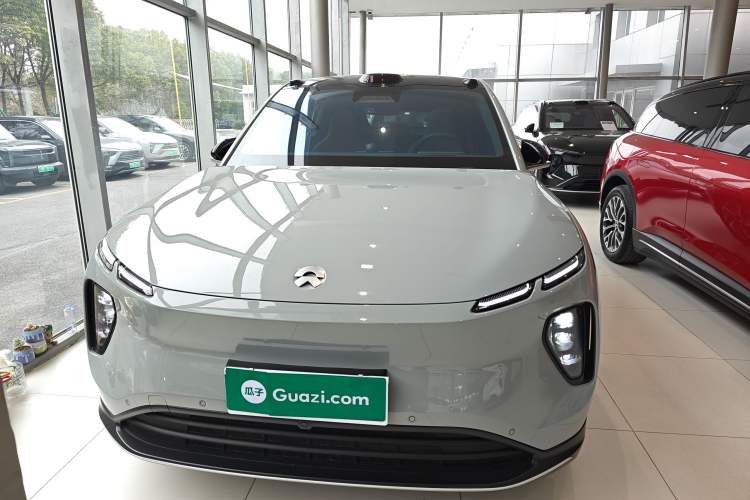Used Nio EC6 2023 75 kWh Front