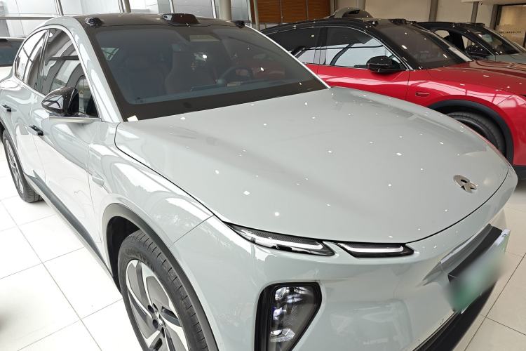 Used Nio EC6 2023 75 kWh Front Right 45 Deg
