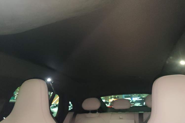 Used Nio EC6 2023 75 kWh Headliner