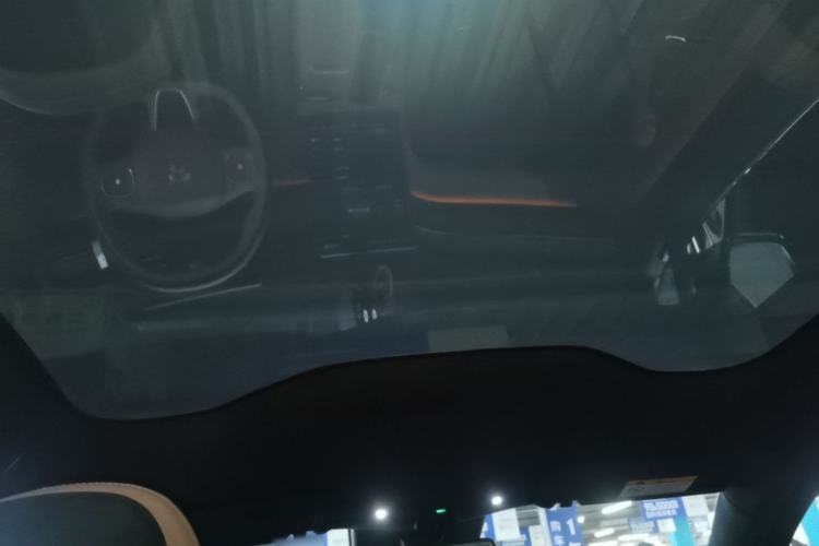 Used Nio EC6 2023 75 kWh Headliner